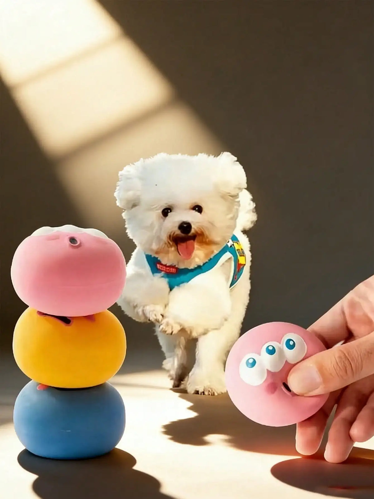 1pc/3pcs Squeaky Dog Toy, Cute Big Eyes Design, Durable Rubber Dental Cleaning Ball, Interactive Training Toy, Indoor & Outdoor Use, Suitable For Small Dogs, Soft & Fun